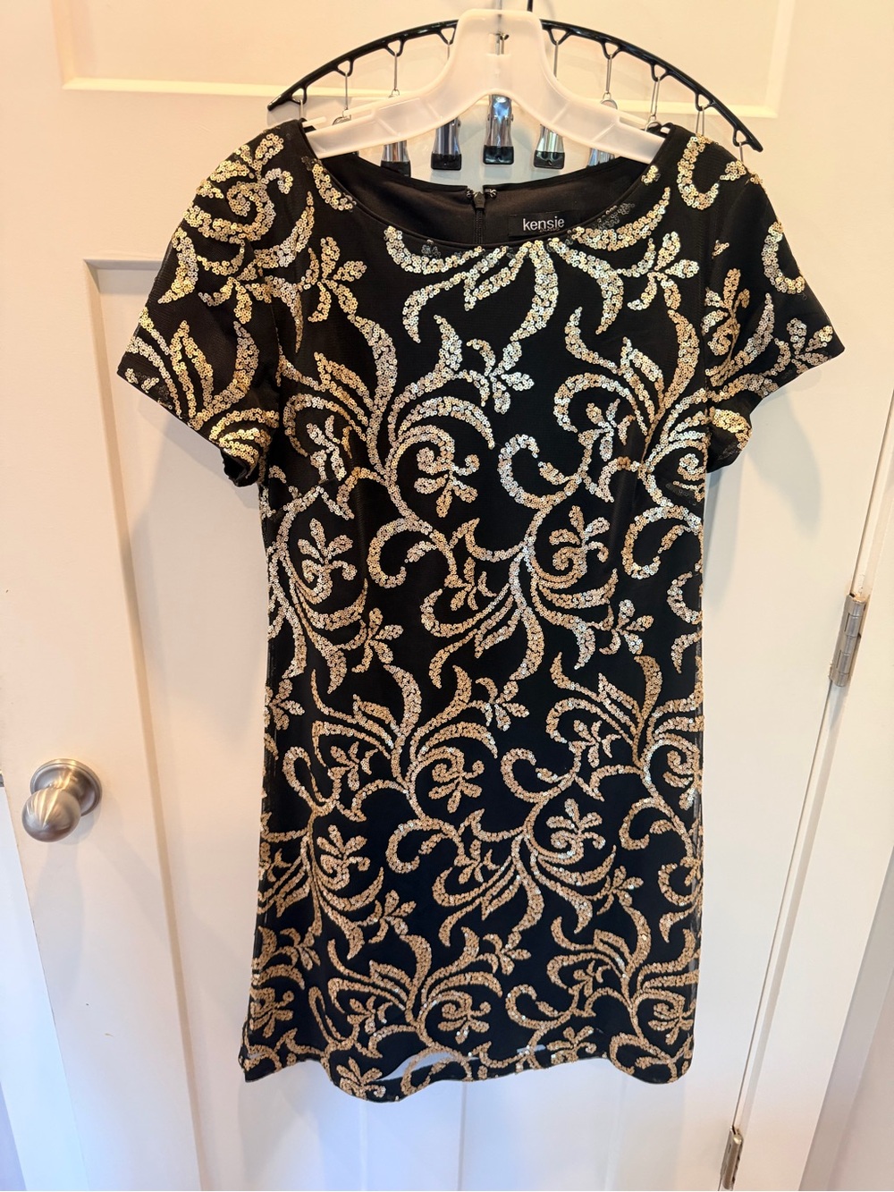 Kensie Black Gold Sequin Embroidered Cocktail Sheath Dress Size 10